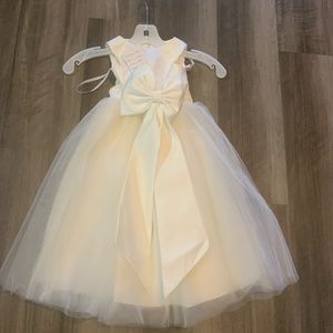 2T flower girl dress